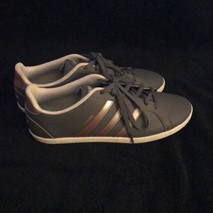 Gray Women’s Adidas Sneaker Sz 10